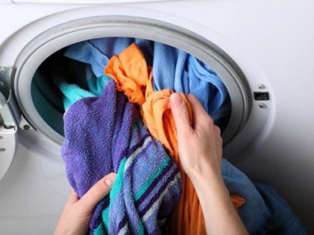 Để quần áo trong máy giặt qua đêm, lỗi sai bất ngờ nhà nào cũng mắc